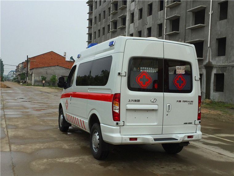 上汽大通短軸救護(hù)車