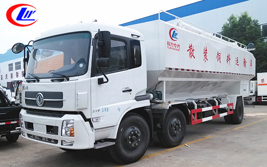 30立方東風天錦小三軸<a href=http://www.wuxinglock.com/siliaoche/ target=_blank class=infotextkey>飼料車</a>